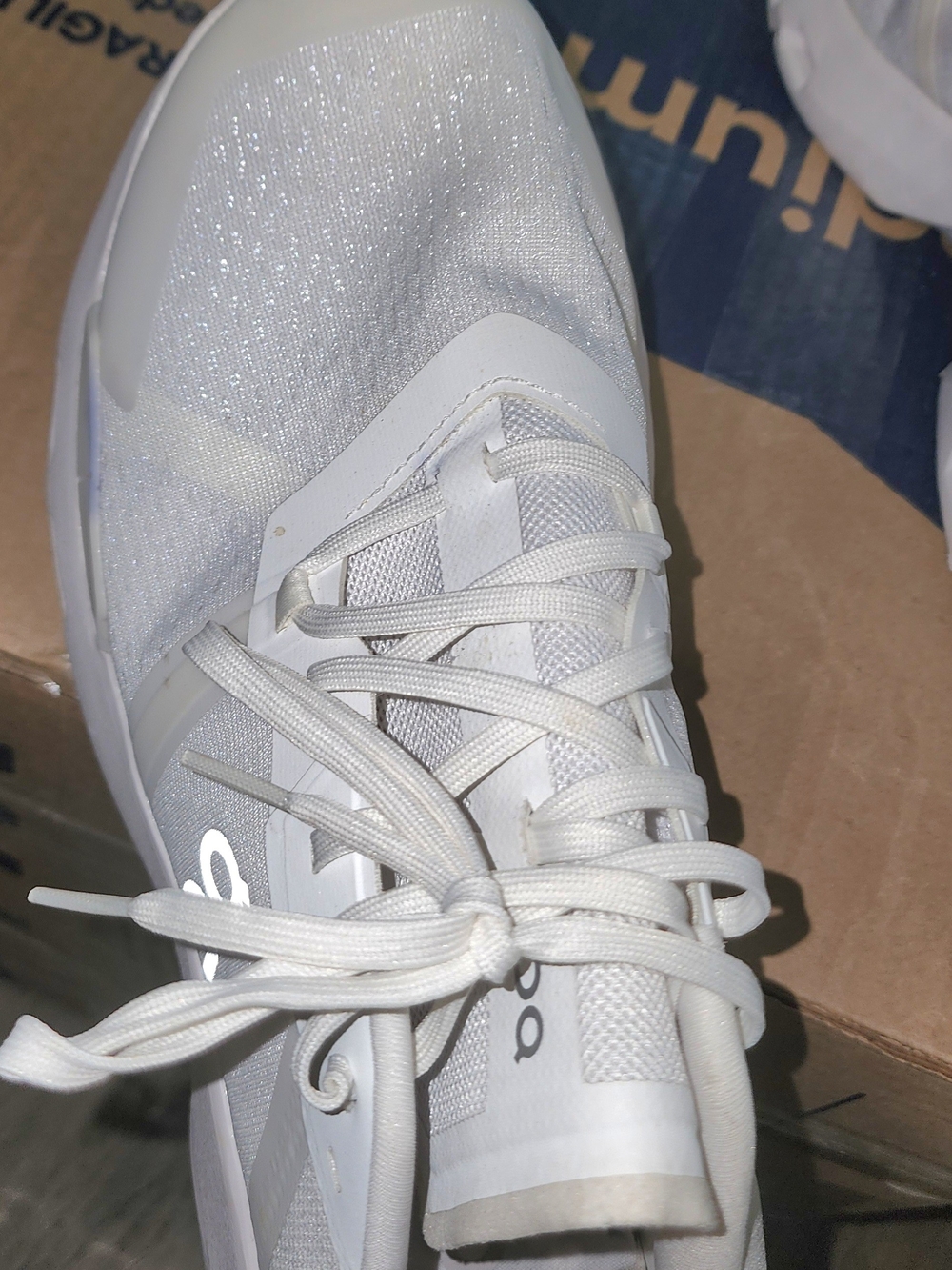 Men's Athletic Sneakers in White - Lightweight Performance Sz 13 Like New